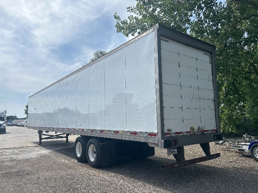 Dry Van Trailer-Semi Trailers-Utility-2015-Trailer-Des Moines-IA-800,001\n\t\tmiles-$ 16,250 - Image 3