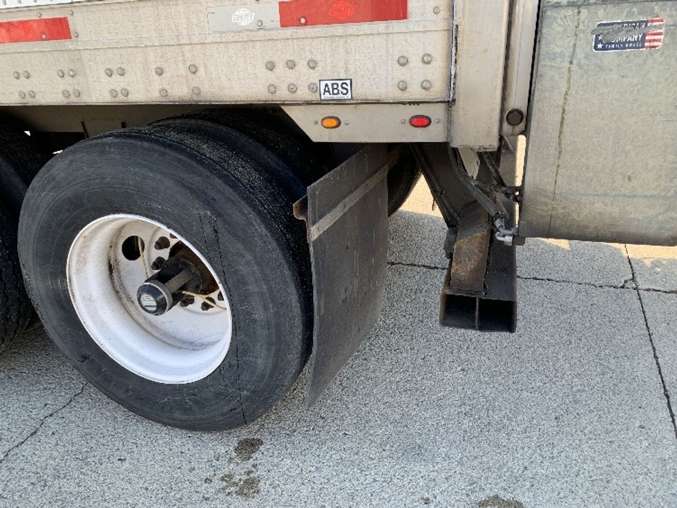 Dry Van Trailer-Semi Trailers-Utility-2015-Trailer-East Liberty-OH-303,330\n\t\tmiles-$ 18,500 - Image 5