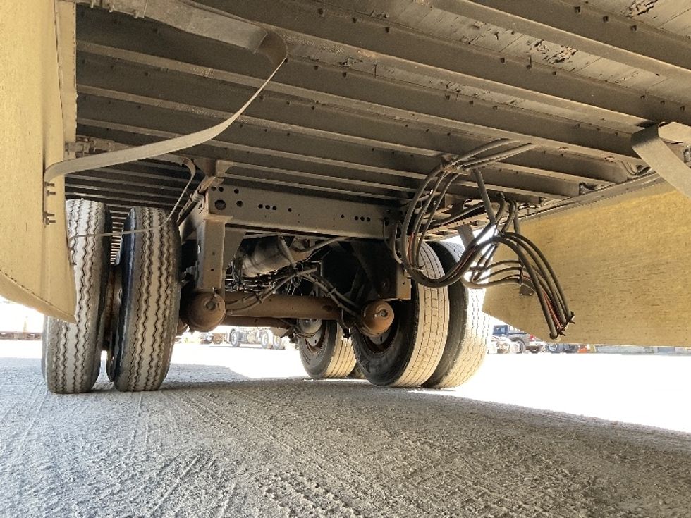 Dry Van Trailer-Semi Trailers-Utility-2015-Trailer-Elmira-NY-308,658\n\t\tmiles-$ 15,000 - Image 5