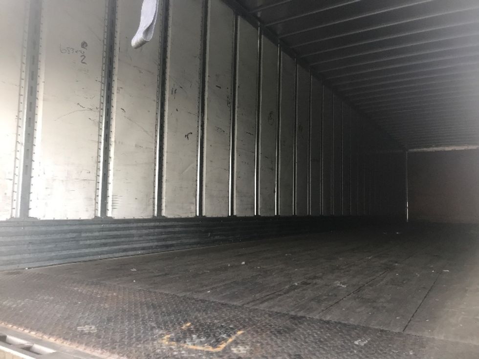 Dry Van Trailer-Semi Trailers-Utility-2015-Trailer-Everett-WA-597,467\n\t\tmiles-$ 15,500 - Image 9