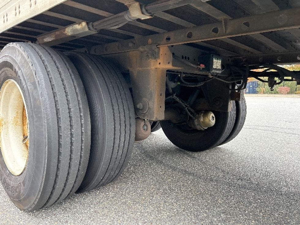 Dry Van Trailer-Semi Trailers-Utility-2015-Trailer-Fitchburg-MA-270,963\n\t\tmiles-$ 15,500 - Image 5