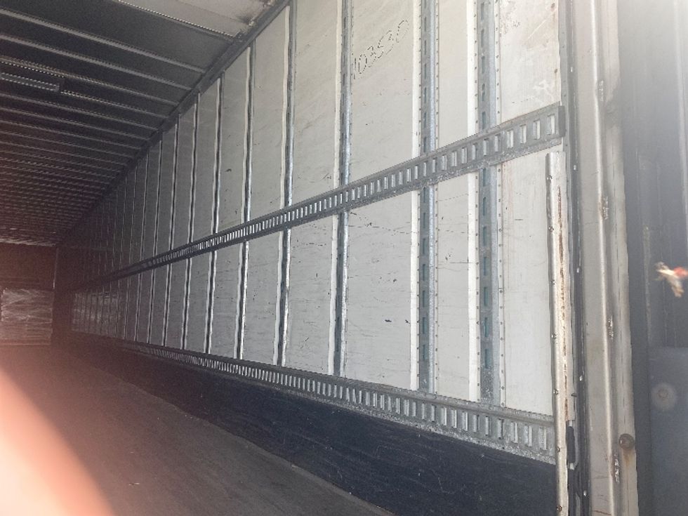 Dry Van Trailer-Semi Trailers-Utility-2015-Trailer-Frederick-MD-315,344\n\t\tmiles-$ 15,500 - Image 10