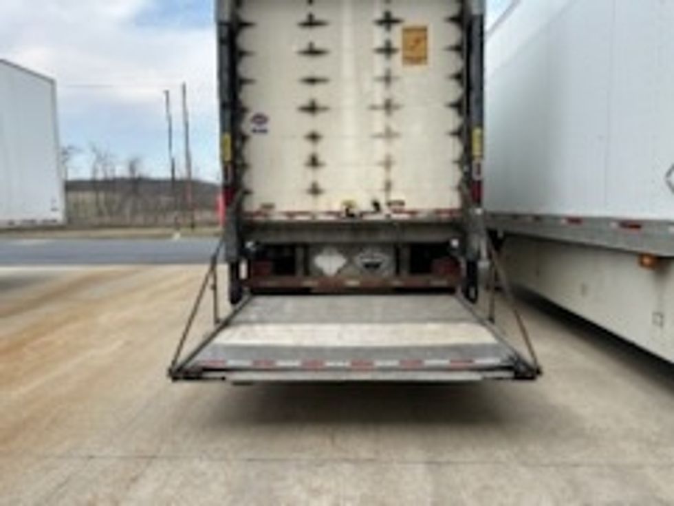 Dry Van Trailer-Semi Trailers-Utility-2015-Trailer-Kutztown-PA-304,745\n\t\tmiles-$ 16,750 - Image 7
