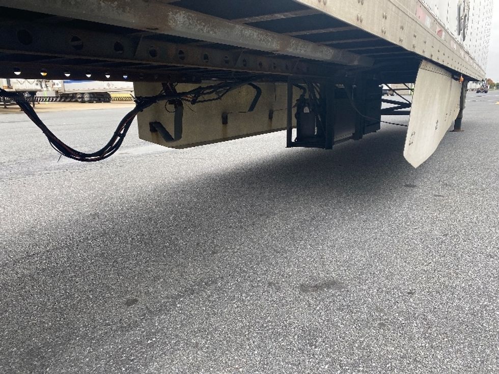 Dry Van Trailer-Semi Trailers-Utility-2015-Trailer-Kutztown-PA-428,695\n\t\tmiles-$ 15,000 - Image 11
