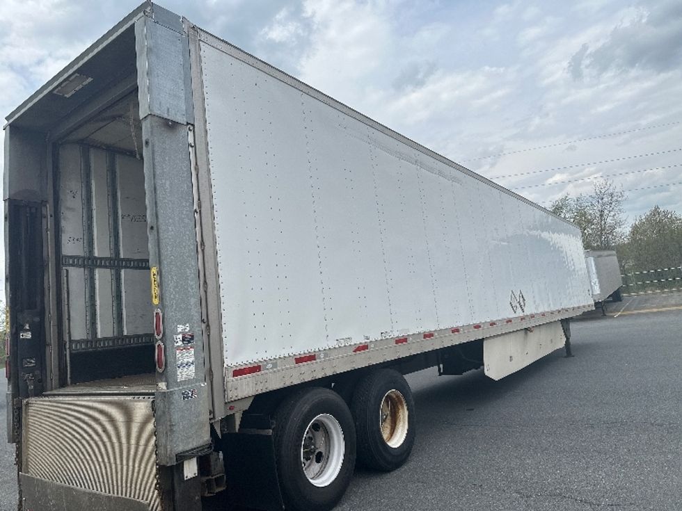 Dry Van Trailer-Semi Trailers-Utility-2015-Trailer-Kutztown-PA-490,997\n\t\tmiles-$ 15,000 - Image 4