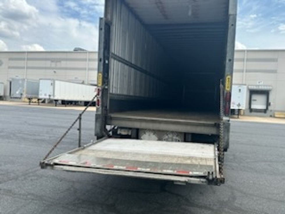 Dry Van Trailer-Semi Trailers-Utility-2015-Trailer-Kutztown-PA-490,997\n\t\tmiles-$ 15,000 - Image 7