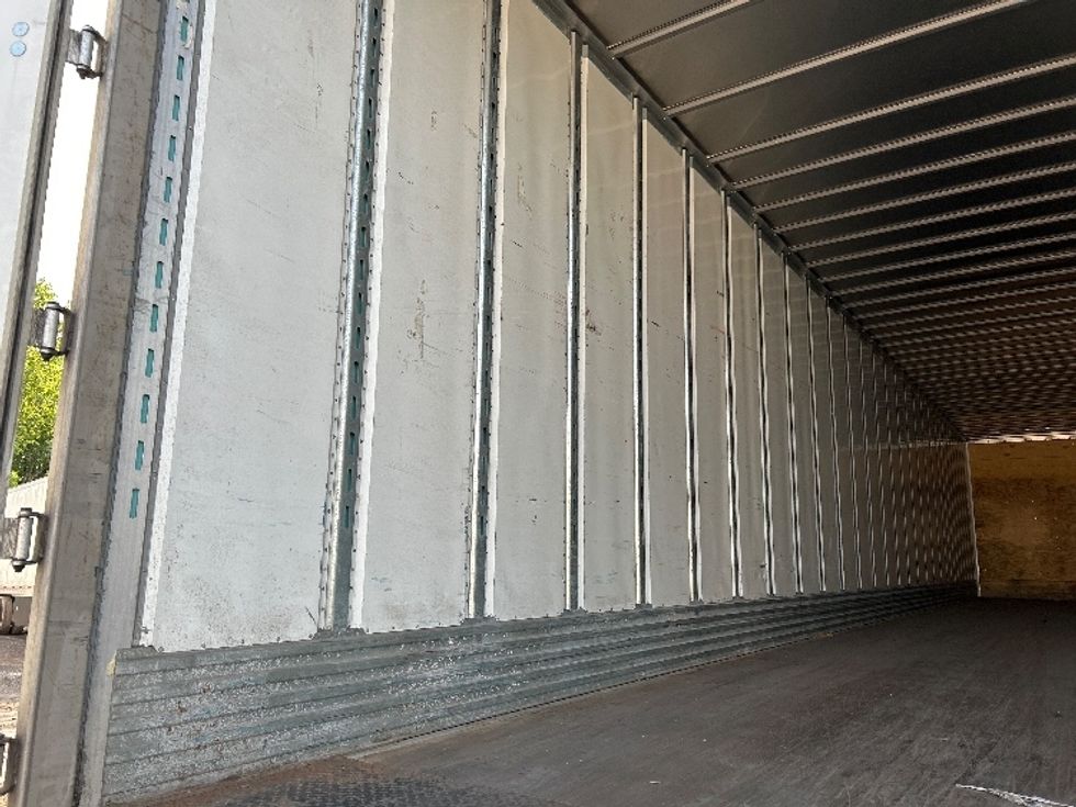 Dry Van Trailer-Semi Trailers-Utility-2015-Trailer-Liverpool-NY-71,194\n\t\tmiles-$ 15,000 - Image 8