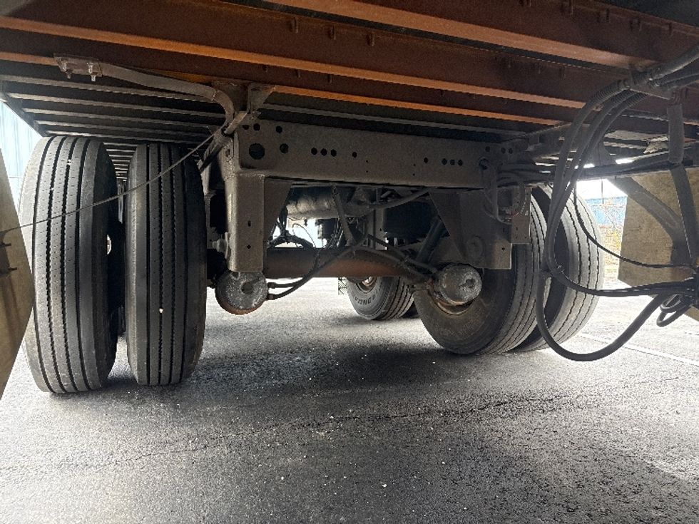 Dry Van Trailer-Semi Trailers-Utility-2015-Trailer-Mansfield-OH-565,801\n\t\tmiles-$ 15,000 - Image 5