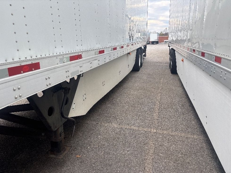Dry Van Trailer-Semi Trailers-Utility-2015-Trailer-Martinsville-VA-422,275\n\t\tmiles-$ 14,500 - Image 12