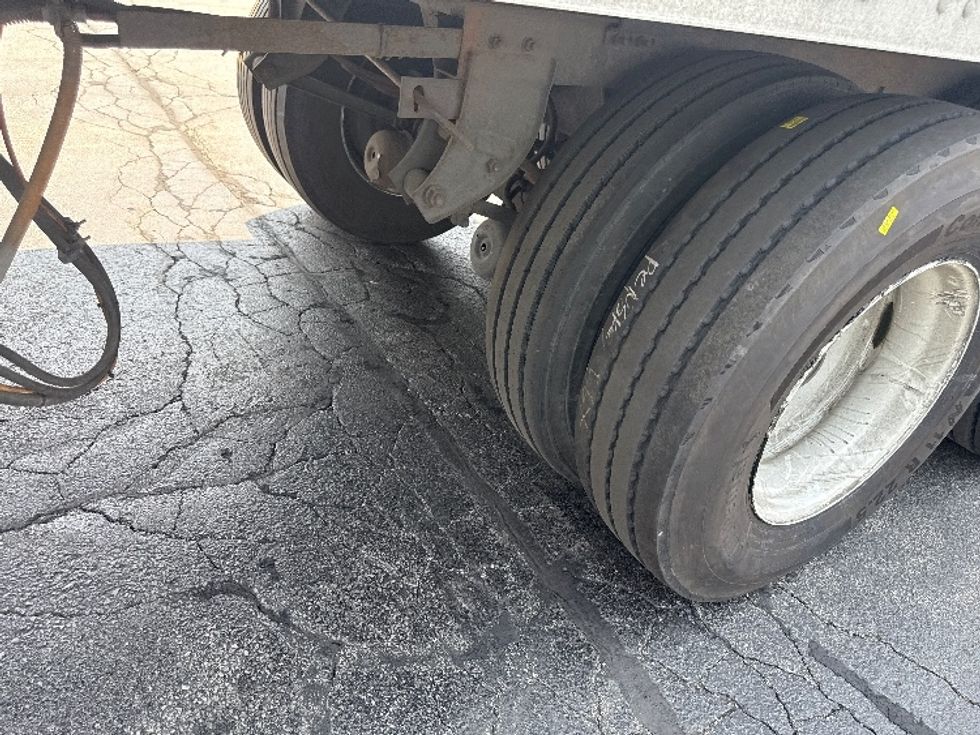 Dry Van Trailer-Semi Trailers-Utility-2015-Trailer-Milwaukee-WI-146,823\n\t\tmiles-$ 12,750 - Image 14