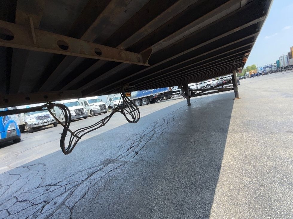 Dry Van Trailer-Semi Trailers-Utility-2015-Trailer-Milwaukee-WI-146,823\n\t\tmiles-$ 12,750 - Image 5