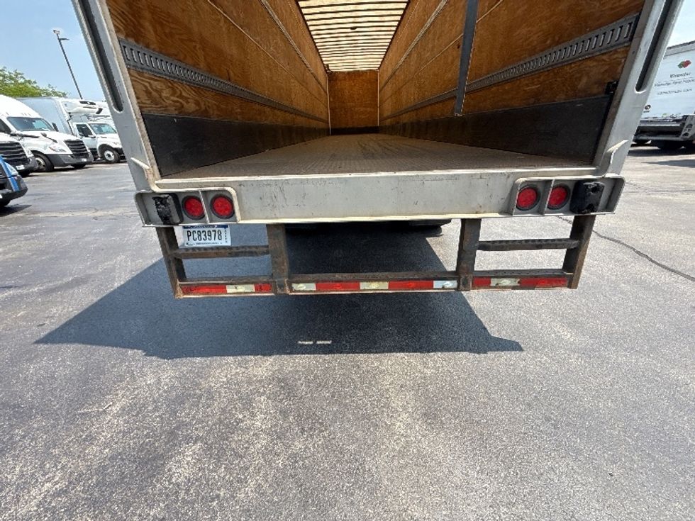 Dry Van Trailer-Semi Trailers-Utility-2015-Trailer-Milwaukee-WI-146,823\n\t\tmiles-$ 12,750 - Image 7