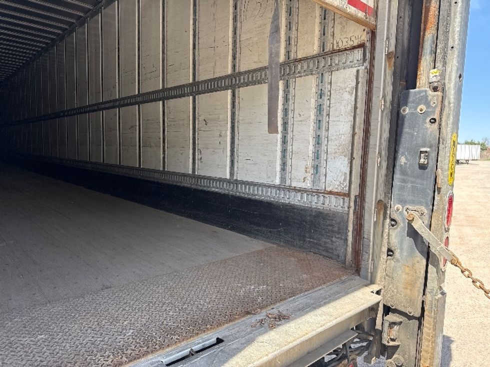Dry Van Trailer-Semi Trailers-Utility-2015-Trailer-Norton-MA-266,259\n\t\tmiles-$ 15,500 - Image 10