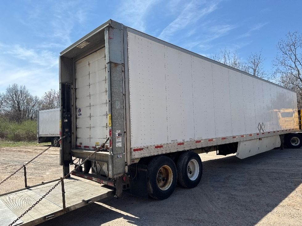 Dry Van Trailer-Semi Trailers-Utility-2015-Trailer-Norton-MA-266,259\n\t\tmiles-$ 15,500 - Image 3