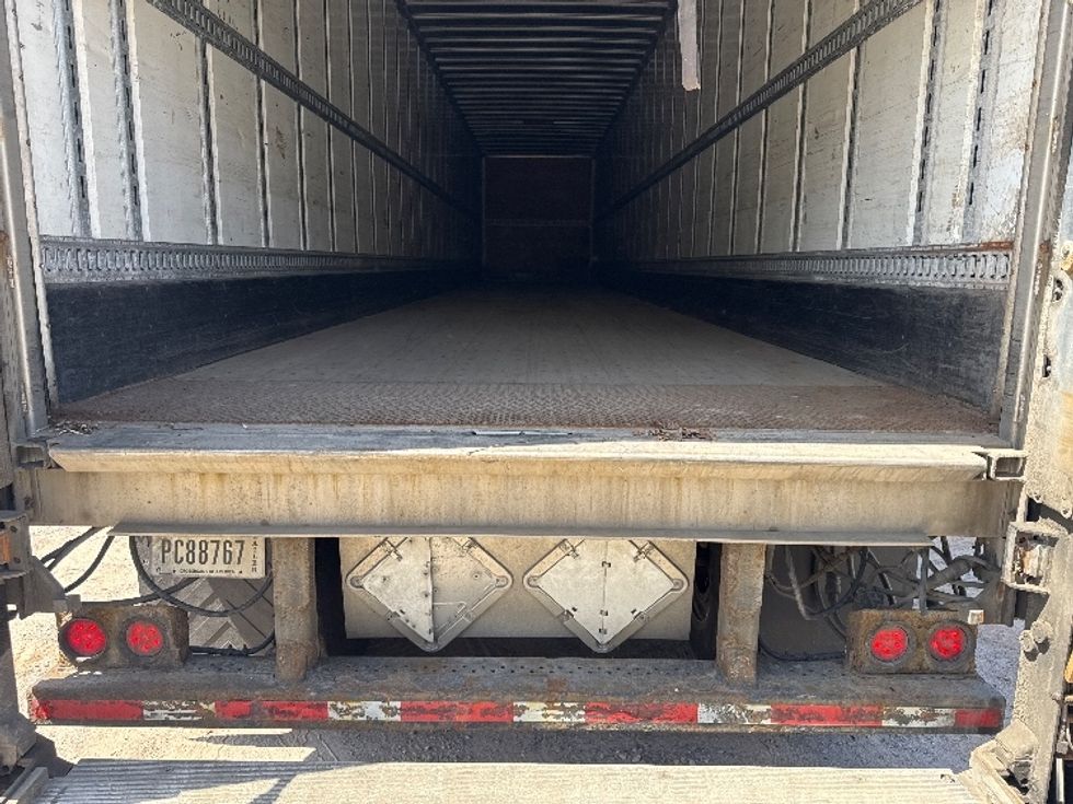 Dry Van Trailer-Semi Trailers-Utility-2015-Trailer-Norton-MA-266,259\n\t\tmiles-$ 15,500 - Image 8