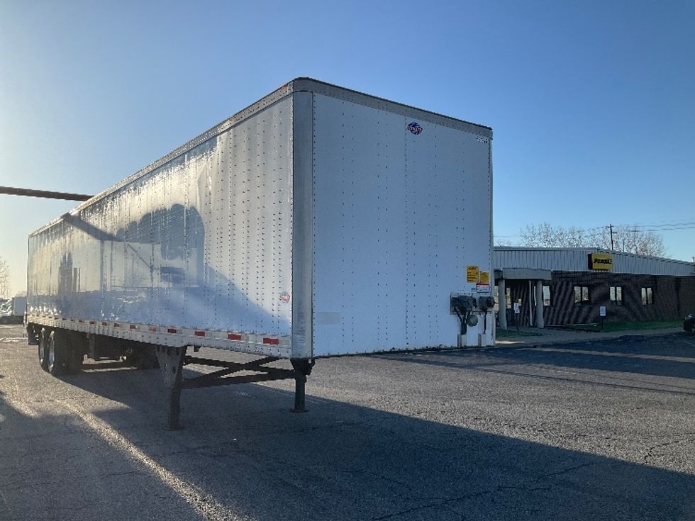 Dry Van Trailer-Semi Trailers-Utility-2015-Trailer-Parsippany-NJ-345,678\n\t\tmiles-$ 13,750 - Image 1