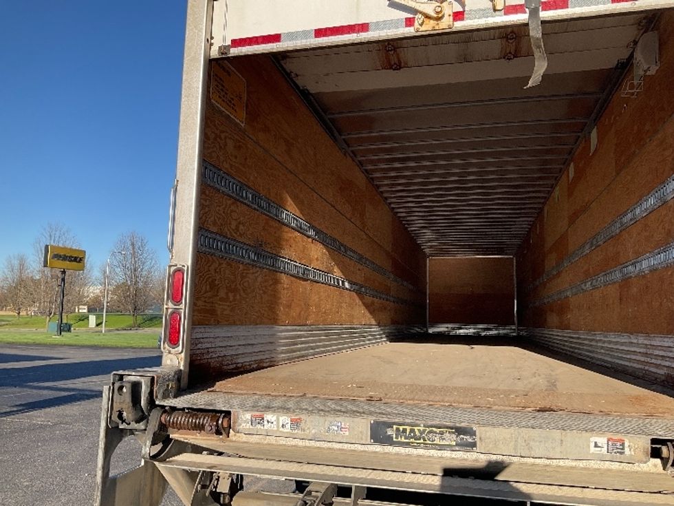 Dry Van Trailer-Semi Trailers-Utility-2015-Trailer-Parsippany-NJ-345,678\n\t\tmiles-$ 13,750 - Image 9