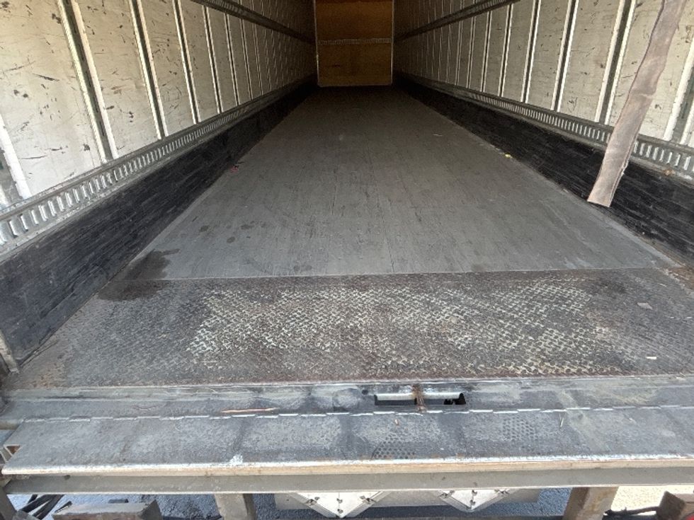 Dry Van Trailer-Semi Trailers-Utility-2015-Trailer-Roanoke-VA-249,284\n\t\tmiles-$ 9,500 - Image 8