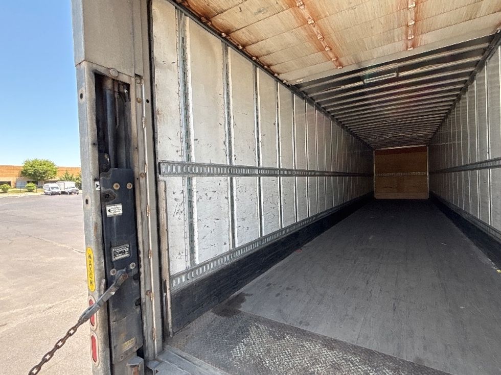 Dry Van Trailer-Semi Trailers-Utility-2015-Trailer-Roanoke-VA-249,284\n\t\tmiles-$ 9,500 - Image 9