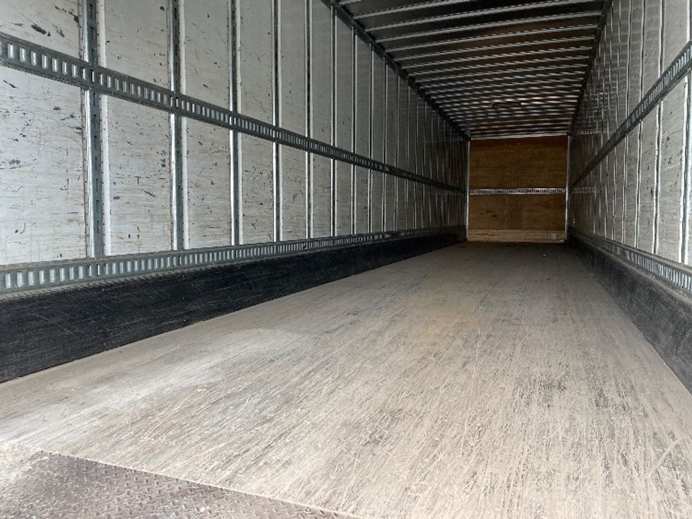 Dry Van Trailer-Semi Trailers-Utility-2015-Trailer-Roanoke-VA-304,182\n\t\tmiles-$ 16,500 - Image 9