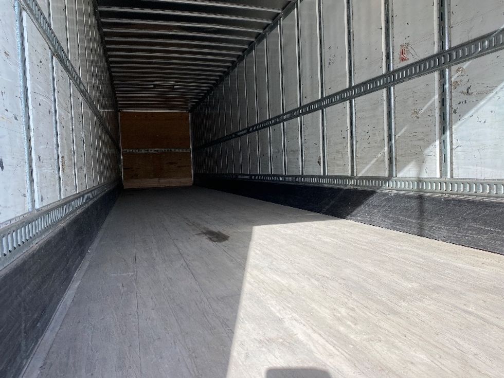 Dry Van Trailer-Semi Trailers-Utility-2015-Trailer-Roanoke-VA-353,067\n\t\tmiles-$ 16,500 - Image 10