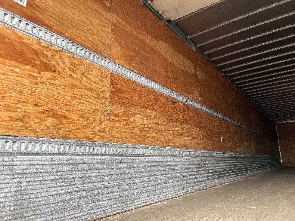 Dry Van Trailer-Semi Trailers-Utility-2015-Trailer-Rochester-NY-151,407\n\t\tmiles-$ 16,000 - Image 8