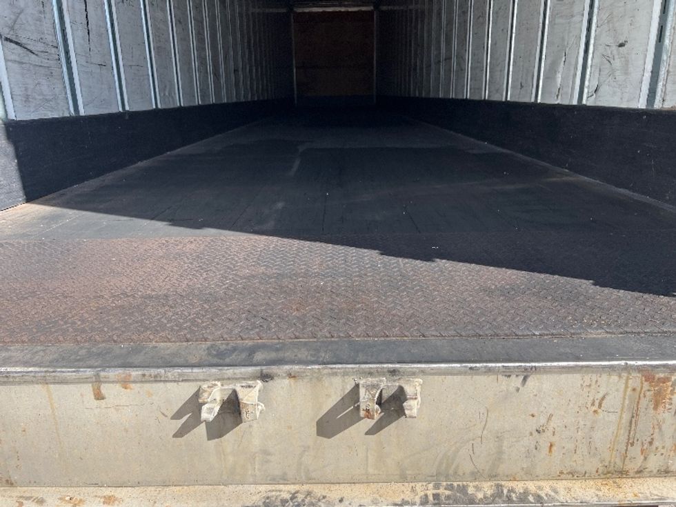 Dry Van Trailer-Semi Trailers-Utility-2015-Trailer-Rochester-NY-250,866\n\t\tmiles-$ 15,000 - Image 8