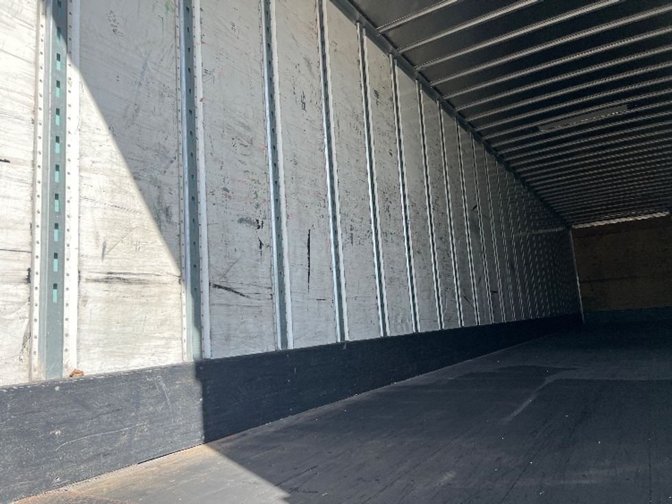 Dry Van Trailer-Semi Trailers-Utility-2015-Trailer-Rochester-NY-250,866\n\t\tmiles-$ 15,000 - Image 9
