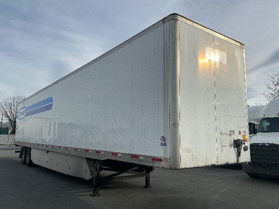 Dry Van Trailer-Semi Trailers-Utility-2015-Trailer-Sparks-NV-141,061\n\t\tmiles-$ 15,500 - Image 1