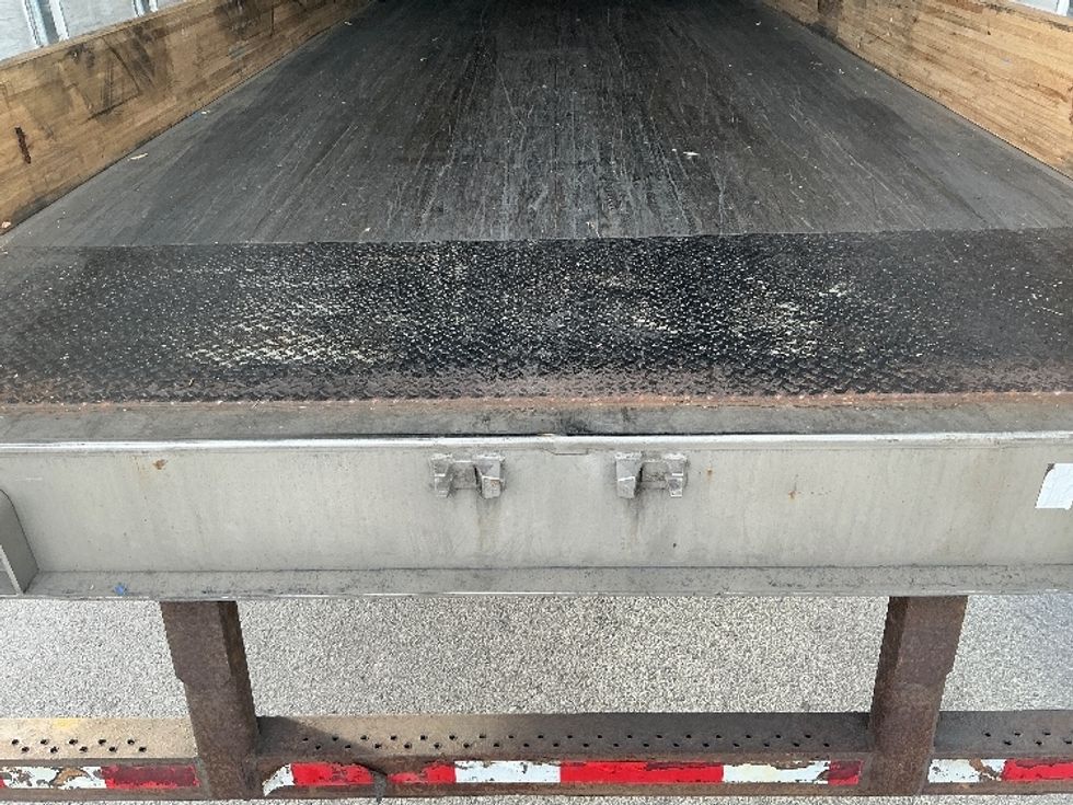 Dry Van Trailer-Semi Trailers-Utility-2015-Trailer-Sparks-NV-141,061\n\t\tmiles-$ 15,500 - Image 7