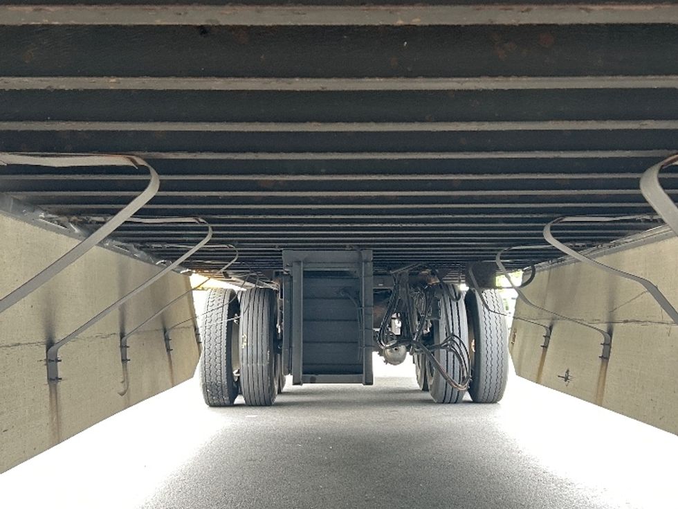 Dry Van Trailer-Semi Trailers-Utility-2015-Trailer-Swedesboro-NJ-252,845\n\t\tmiles-$ 15,000 - Image 5