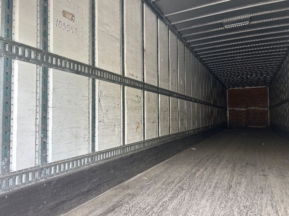 Dry Van Trailer-Semi Trailers-Utility-2015-Trailer-Swedesboro-NJ-252,845\n\t\tmiles-$ 15,000 - Image 9