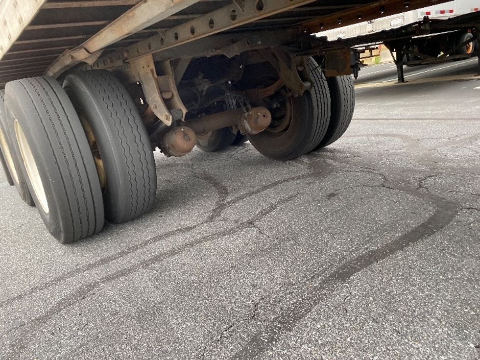 Dry Van Trailer-Semi Trailers-Utility-2015-Trailer-Swedesboro-NJ-260,917\n\t\tmiles-$ 15,000 - Image 5