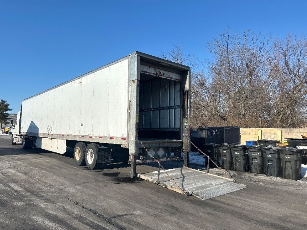 Dry Van Trailer-Semi Trailers-Utility-2015-Trailer-Swedesboro-NJ-260,917\n\t\tmiles-$ 15,500 - Image 7