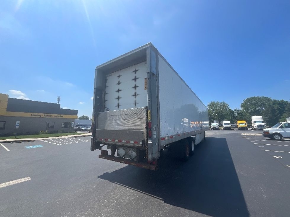 Dry Van Trailer-Semi Trailers-Utility-2015-Trailer-Swedesboro-NJ-506,559\n\t\tmiles-$ 15,000 - Image 4