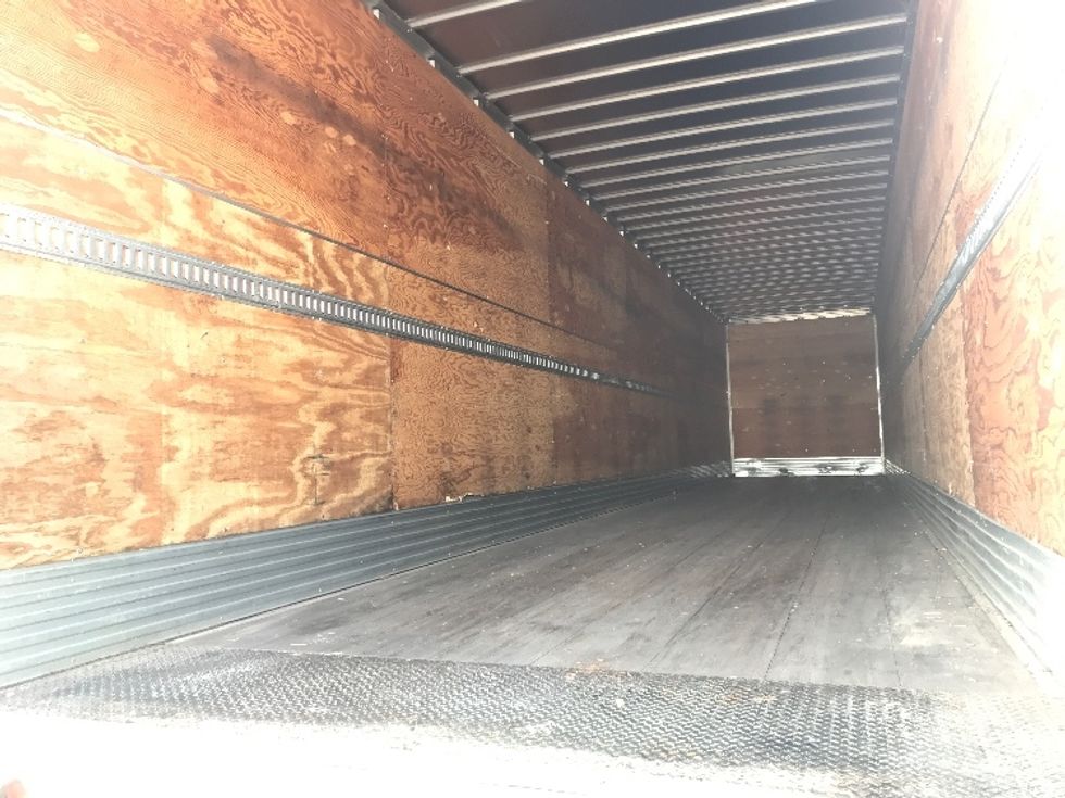 Dry Van Trailer-Semi Trailers-Utility-2015-Trailer-West Columbia-SC-106,789\n\t\tmiles-$ 16,000 - Image 9