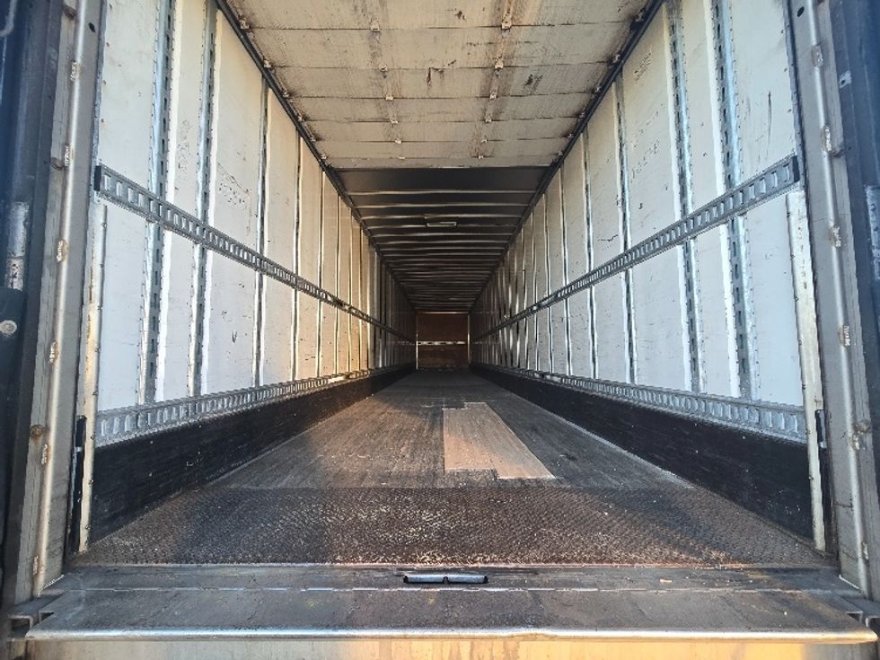 Dry Van Trailer-Semi Trailers-Utility-2015-Trailer-White Deer-PA-550,400\n\t\tmiles-$ 15,000 - Image 8