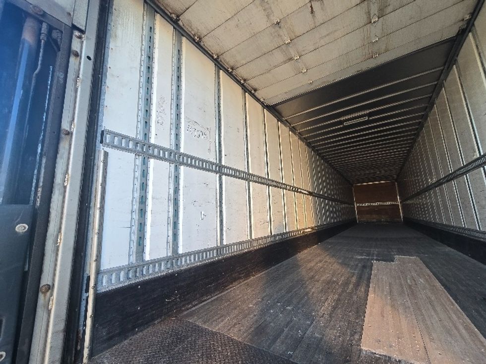 Dry Van Trailer-Semi Trailers-Utility-2015-Trailer-White Deer-PA-550,400\n\t\tmiles-$ 15,000 - Image 9