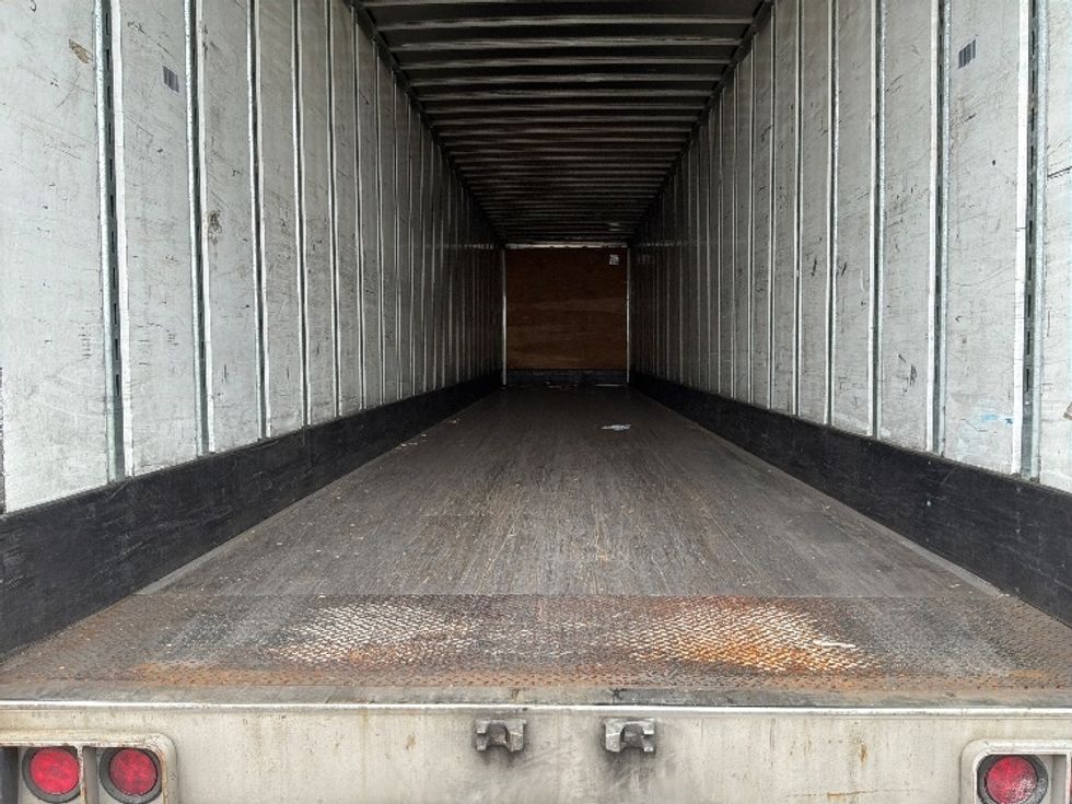Dry Van Trailer-Semi Trailers-Utility-2015-Trailer-York-PA-338,031\n\t\tmiles-$ 16,000 - Image 8