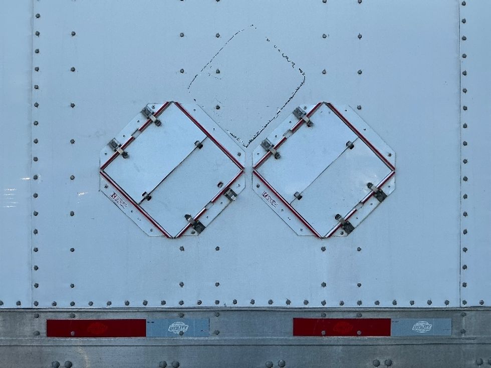 Dry Van Trailer-Semi Trailers-Utility-2016-Trailer-Atlanta-GA-135,689\n\t\tmiles-$ 18,000 - Image 12