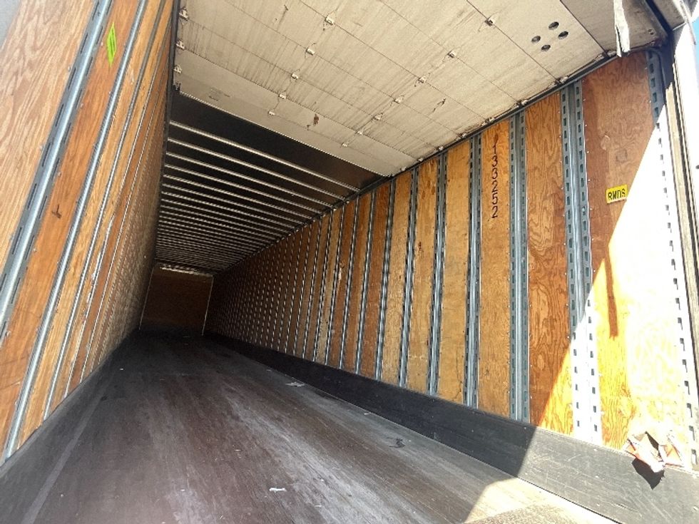 Dry Van Trailer-Semi Trailers-Utility-2016-Trailer-Atlanta-GA-238,618\n\t\tmiles-$ 18,000 - Image 10