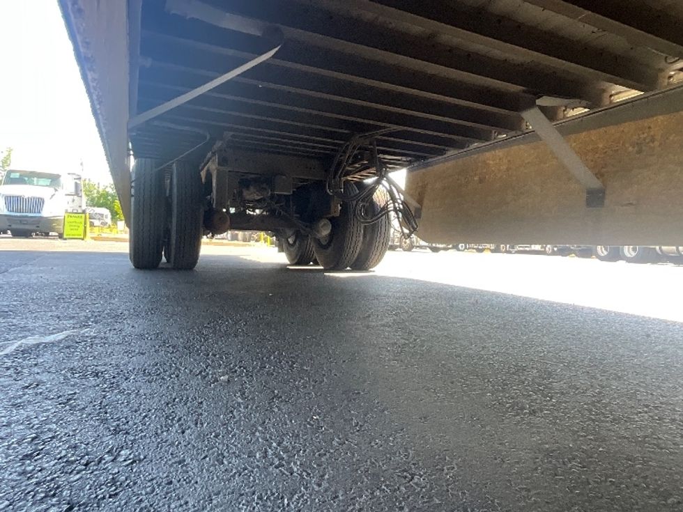 Dry Van Trailer-Semi Trailers-Utility-2016-Trailer-Atlanta-GA-238,618\n\t\tmiles-$ 18,000 - Image 5