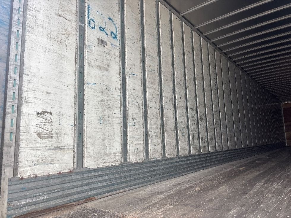 Dry Van Trailer-Semi Trailers-Utility-2016-Trailer-Davenport-IA-618,666\n\t\tmiles-$ 19,000 - Image 8