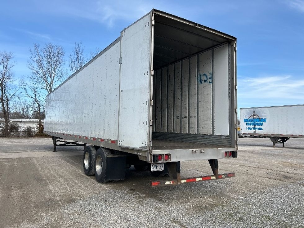 Dry Van Trailer-Semi Trailers-Utility-2016-Trailer-Earth City-MO-907,472\n\t\tmiles-$ 18,000 - Image 7