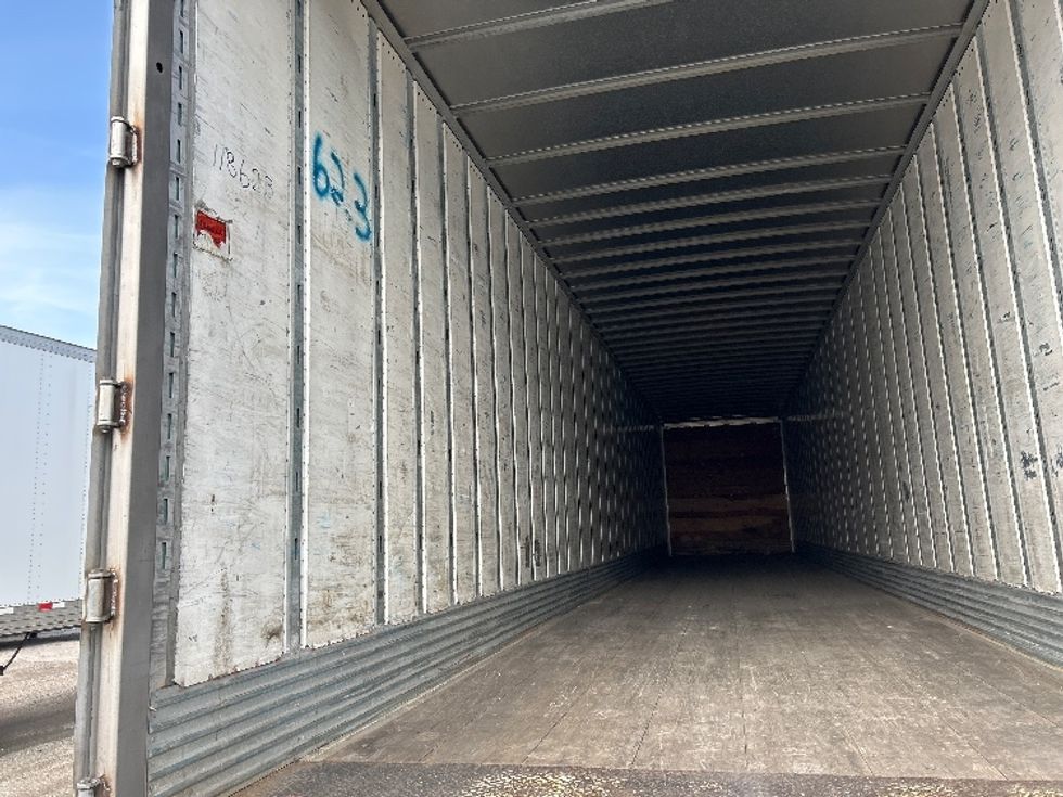 Dry Van Trailer-Semi Trailers-Utility-2016-Trailer-Earth City-MO-907,472\n\t\tmiles-$ 18,000 - Image 9