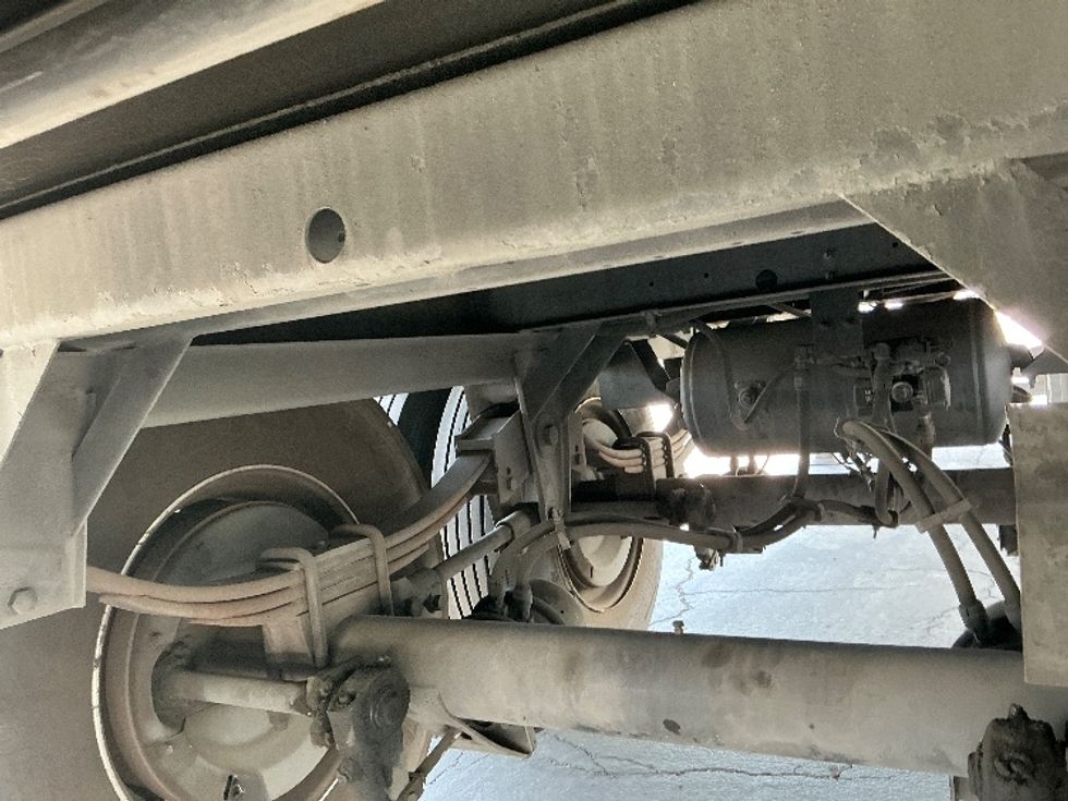 Dry Van Trailer-Semi Trailers-Utility-2016-Trailer-Fontana-CA-370,591\n\t\tmiles-$ 15,250 - Image 5