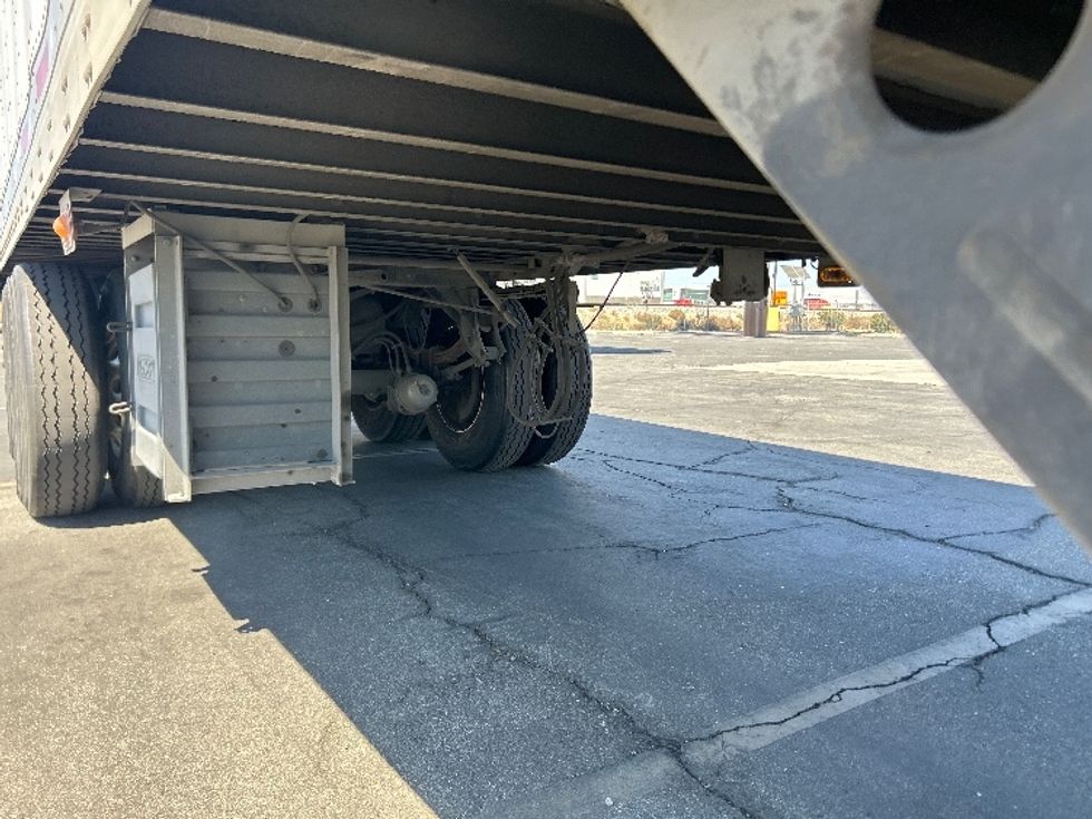 Dry Van Trailer-Semi Trailers-Utility-2016-Trailer-Fontana-CA-447,243\n\t\tmiles-$ 13,750 - Image 5