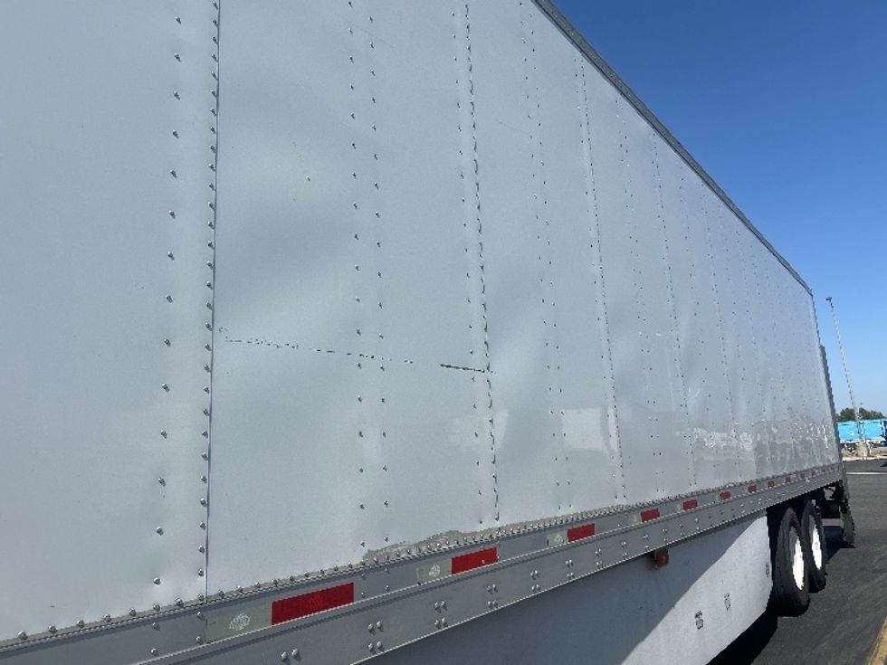 Dry Van Trailer-Semi Trailers-Utility-2016-Trailer-Fontana-CA-624,682\n\t\tmiles-$ 17,000 - Image 13
