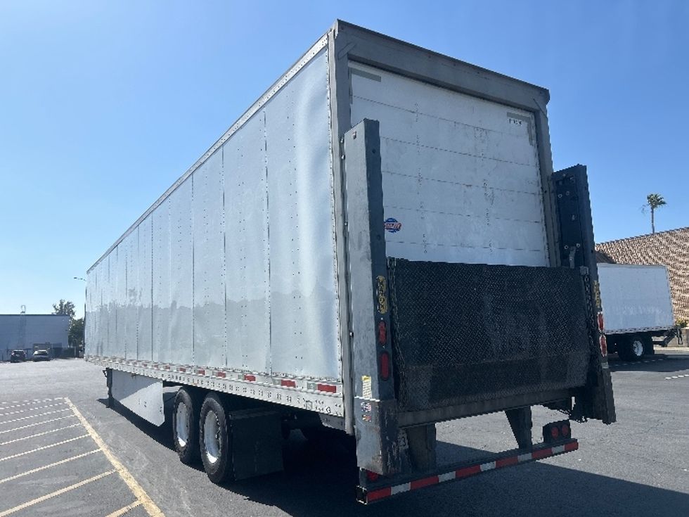 Dry Van Trailer-Semi Trailers-Utility-2016-Trailer-Fontana-CA-624,682\n\t\tmiles-$ 17,000 - Image 3