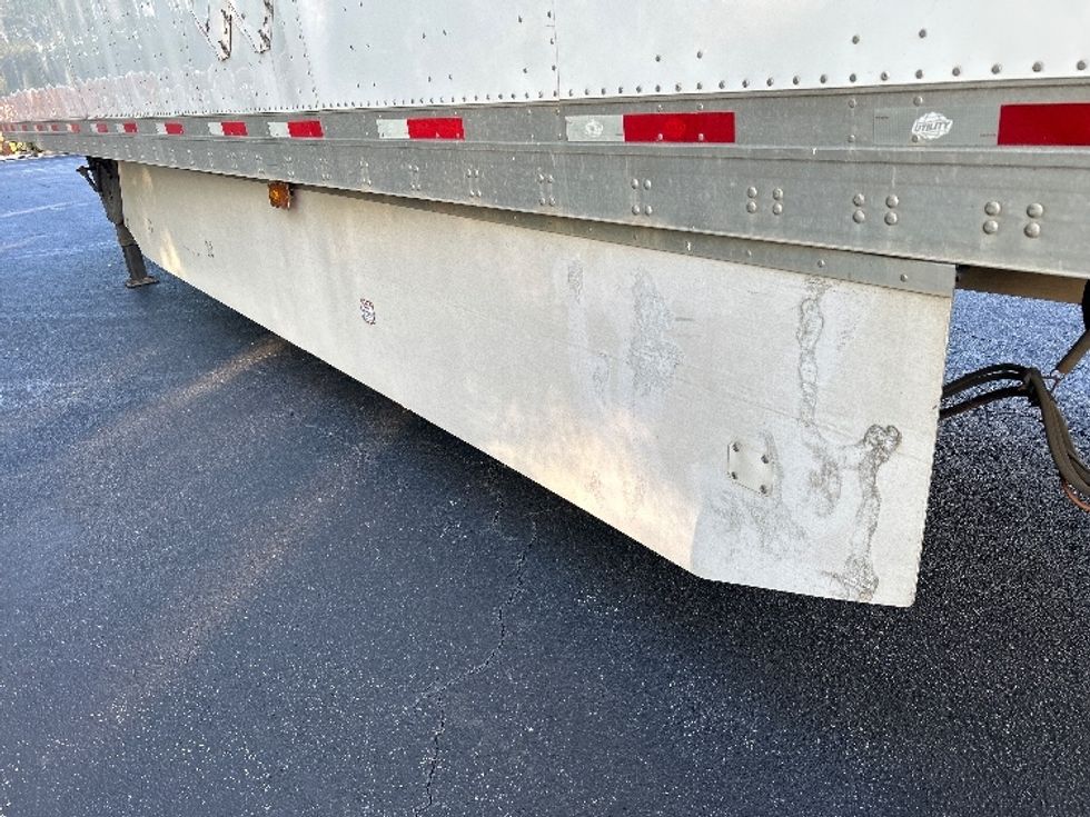 Dry Van Trailer-Semi Trailers-Utility-2016-Trailer-Forest Park-GA-220,213\n\t\tmiles-$ 18,000 - Image 11
